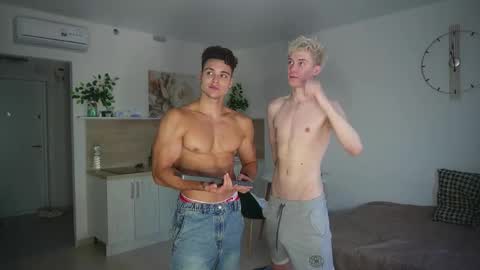 Extaz Athrey Howard online show from 24, 3, 2026