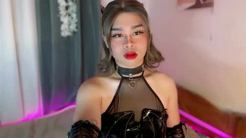 Snapshot of horny_honeyx chatting on 6, 7, 2026 horny_honeyx online show from 6, 7, 2026