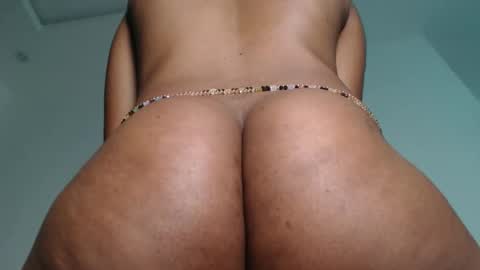 Snapshot of horny_iris chatting on 30, 4, 2026 Iris online show from 30, 4, 2026