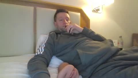 horny_jay86 online show from 17, 5, 2026