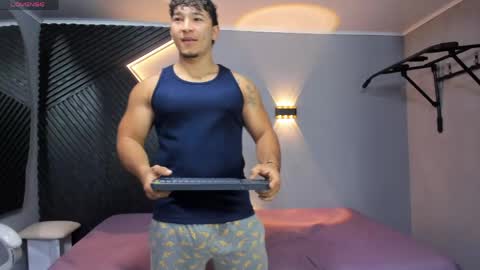 Snapshot of horny_nick18 chatting on 18, 4, 2026 horny_nick18 online show from 18, 4, 2026