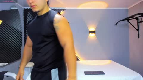 Snapshot of horny_nick18 chatting on 22, 4, 2026 horny_nick18 online show from 22, 4, 2026