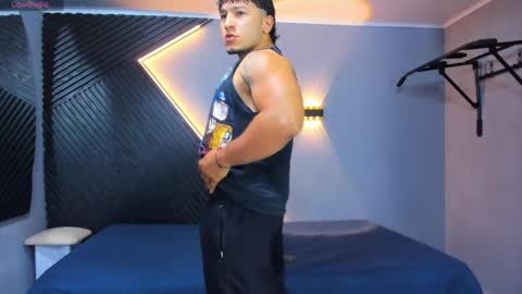 Snapshot of horny_nick18 chatting on 24, 4, 2026 horny_nick18 online show from 24, 4, 2026