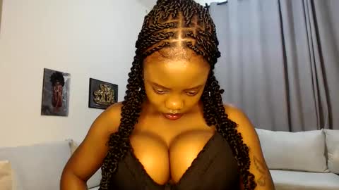 Snapshot of horny_princcess chatting on 11, 10, 2025 horny_princcess online show from 11, 10, 2025