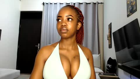 horny_princcess online show from 13, 7, 2026