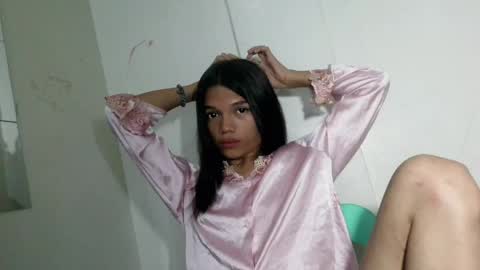 Rhiana online show from 25, 5, 2026