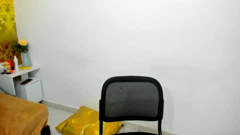 Snapshot of horny_rouse chatting on 10, 1, 2025 Rouse online show from 10, 1, 2025