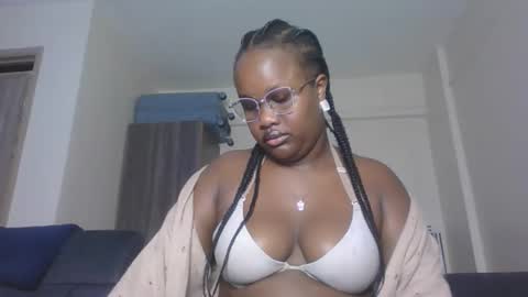 Snapshot of horny_sexxy_babe chatting on 23, 5, 2026 Lucy online show from 23, 5, 2026