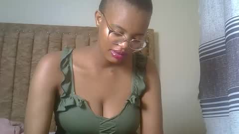 horny_sexy_baby online show from 15, 1, 2026