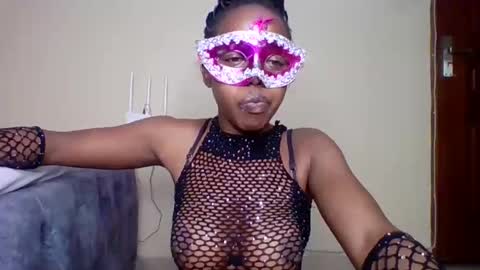 Snapshot of horny_squiter chatting on 1, 2, 2025 horny_squiter online show from 1, 2, 2025