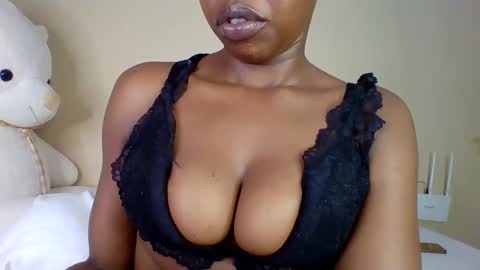 Snapshot of horny_squiter chatting on 8, 2, 2025 horny_squiter online show from 8, 2, 2025