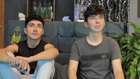 Alex and Camilo online show from 10, 2, 2025