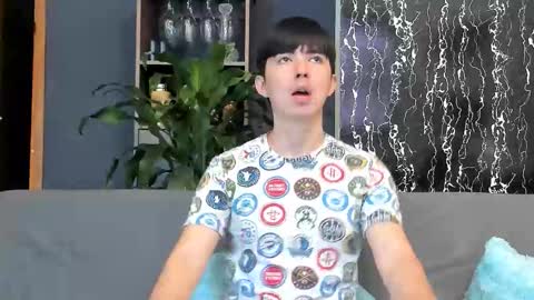 Alex and Camilo online show from 11, 10, 2025