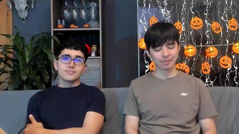 Alex and Camilo online show from 26, 10, 2025