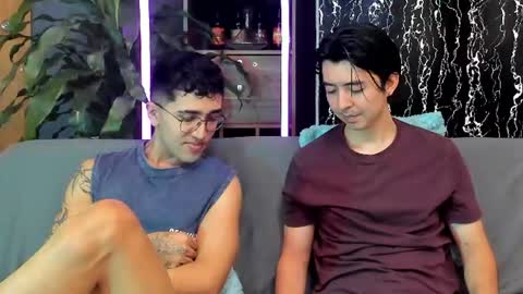 Snapshot of horny_twinks_guys chatting on 28, 7, 2026 Alex and Camilo online show from 28, 7, 2026