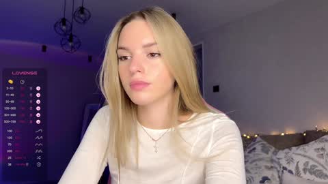 Snapshot of hornybunnyss chatting on 13, 12, 2024 Sonya online show from 13, 12, 2024