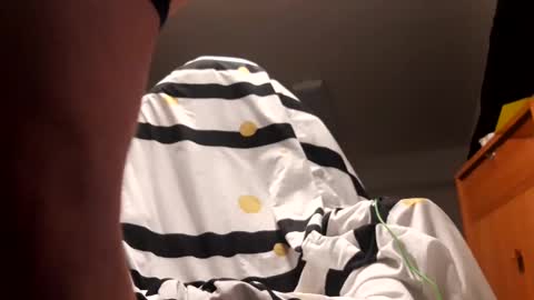 hornycock_1993 online show from 4, 12, 2024