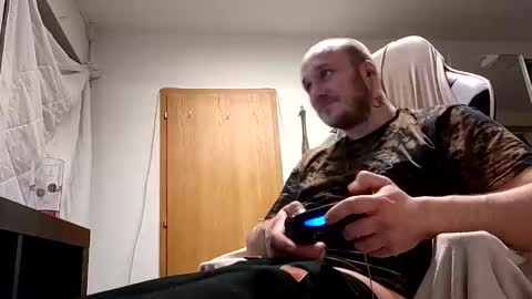 hornycock_1993 online show from 20, 2, 2025