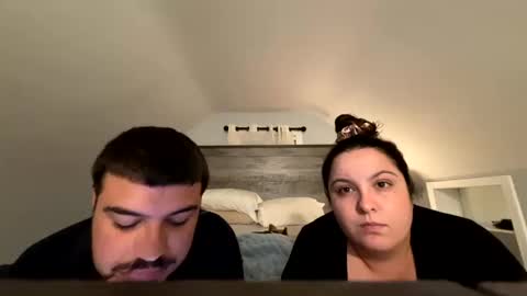 Snapshot of hornycouple123879935 chatting on 10, 10, 2025 BellaBrianx online show from 10, 10, 2025