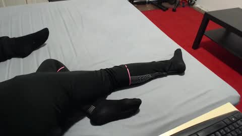 Snapshot of hornycouple21x chatting on 12, 1, 2025 HornyCouple89 online show from 12, 1, 2025