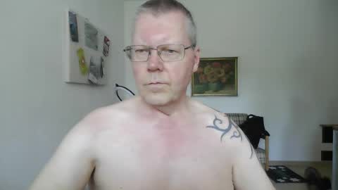 Snapshot of hornydick874303 chatting on 20, 6, 2026 Meikelmeier online show from 20, 6, 2026
