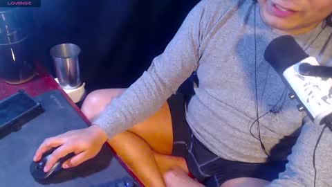 hornydude939393 online show from 18, 11, 2025