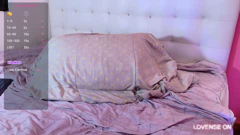 Snapshot of hornyhousekeeper_ chatting on 22, 12, 2024 Valentina online show from 22, 12, 2024