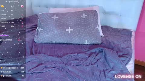 Snapshot of hornyhousekeeper_ chatting on 4, 1, 2025 Valentina online show from 4, 1, 2025