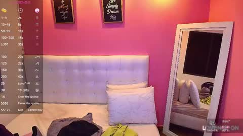 Snapshot of hornyhousekeeper_ chatting on 19, 2, 2025 Valentina online show from 19, 2, 2025