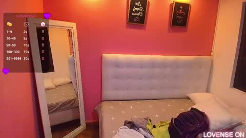 Snapshot of hornyhousekeeper_ chatting on 12, 3, 2025 Valentina online show from 12, 3, 2025