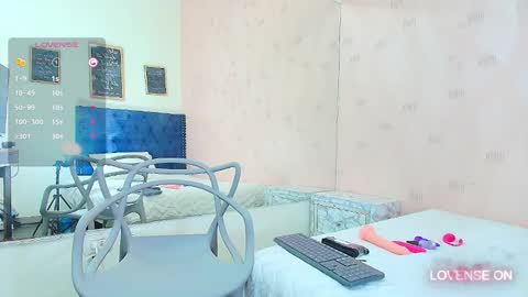 Natasha  online show from 30, 1, 2025