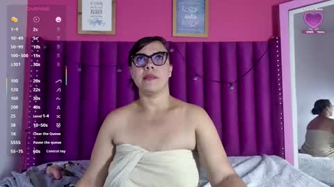 Natasha  online show from 6, 2, 2026