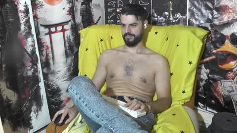 Snapshot of hornymaster93 chatting on 8, 10, 2025 hornymaster online show from 8, 10, 2025