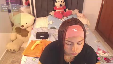 Snapshot of hornymillf_ chatting on 18, 6, 2026 C I A R A online show from 18, 6, 2026