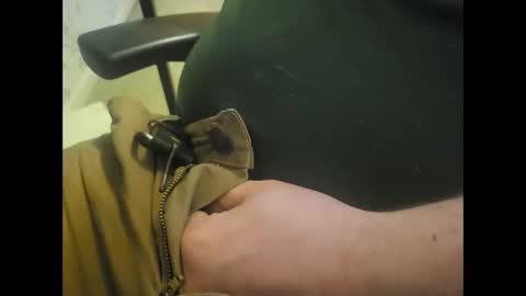 Snapshot of hornynpa chatting on 8, 5, 2026 Say hi if horny online show from 8, 5, 2026
