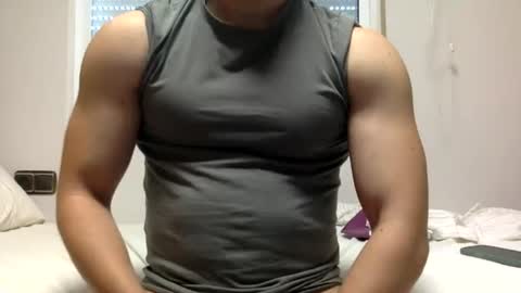 hornyspaniard93 online show from 12, 7, 2026