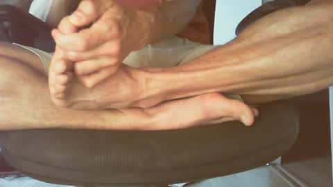 Snapshot of hornyworkerfr chatting on 18, 6, 2026 hornyworkerfr online show from 18, 6, 2026