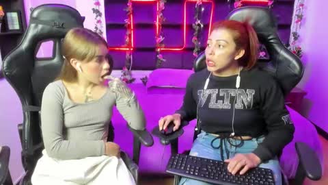 hornyy mom online show from 21, 2, 2025