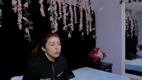 hornyy mom online show from 29, 9, 2025