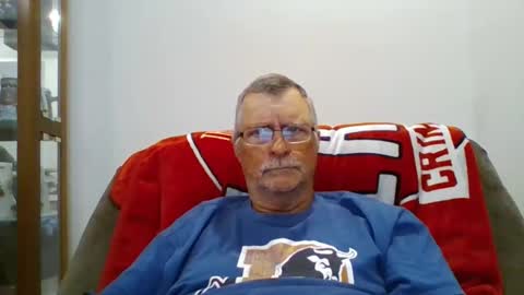 Snapshot of hot4tightholes chatting on 15, 5, 2026 hot4tightholes online show from 15, 5, 2026