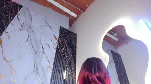 Snapshot of hot__genesis chatting on 8, 5, 2026 hot__genesis online show from 8, 5, 2026
