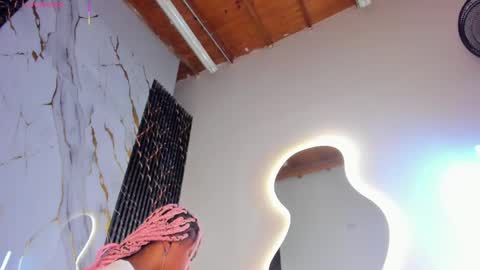 Snapshot of hot__genesis chatting on 1, 6, 2026 hot__genesis online show from 1, 6, 2026