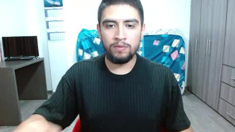 Snapshot of hot__husbands chatting on 20, 5, 2026 hot__husbands online show from 20, 5, 2026