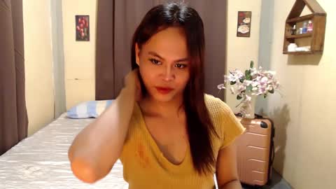 Snapshot of hot_babe0802 chatting on 31, 1, 2025 HANNA online show from 31, 1, 2025