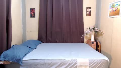 Snapshot of hot_babe0802 chatting on 2, 10, 2025 HANNA online show from 2, 10, 2025