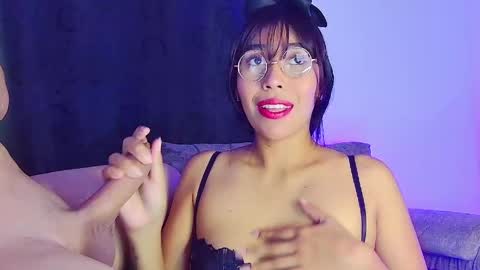 Snapshot of hot_boy_2027 chatting on 8, 5, 2026 hot_boy_2027 online show from 8, 5, 2026