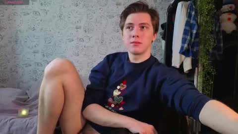 Snapshot of hot_boy_oscar chatting on 14, 12, 2025 Oscar online show from 14, 12, 2025