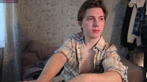 Snapshot of hot_boy_oscar chatting on 19, 12, 2025 Oscar online show from 19, 12, 2025