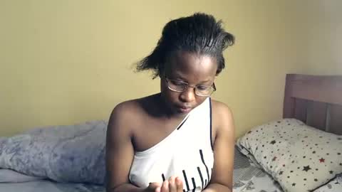 Snapshot of hot_candy2 chatting on 7, 7, 2026 Candy online show from 7, 7, 2026