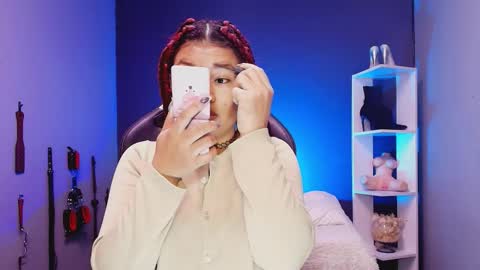 hot chocolate 4u online show from 27, 11, 2025